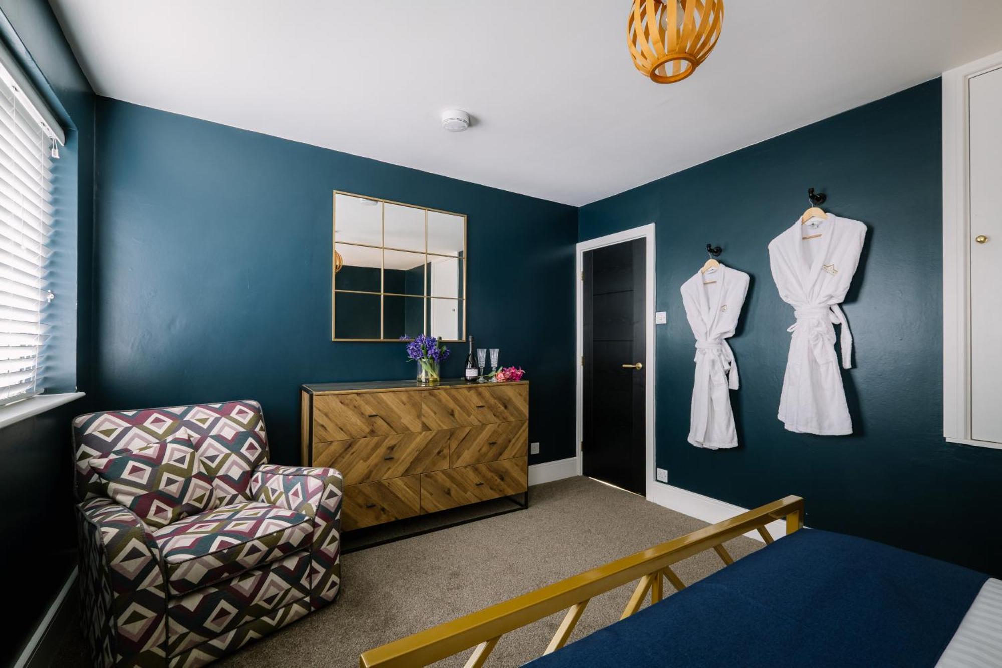 Rockside - Luxury 1 Bedroom Home With Hot Tub, Central Location, Parking And Pet Friendly Windermere Εξωτερικό φωτογραφία