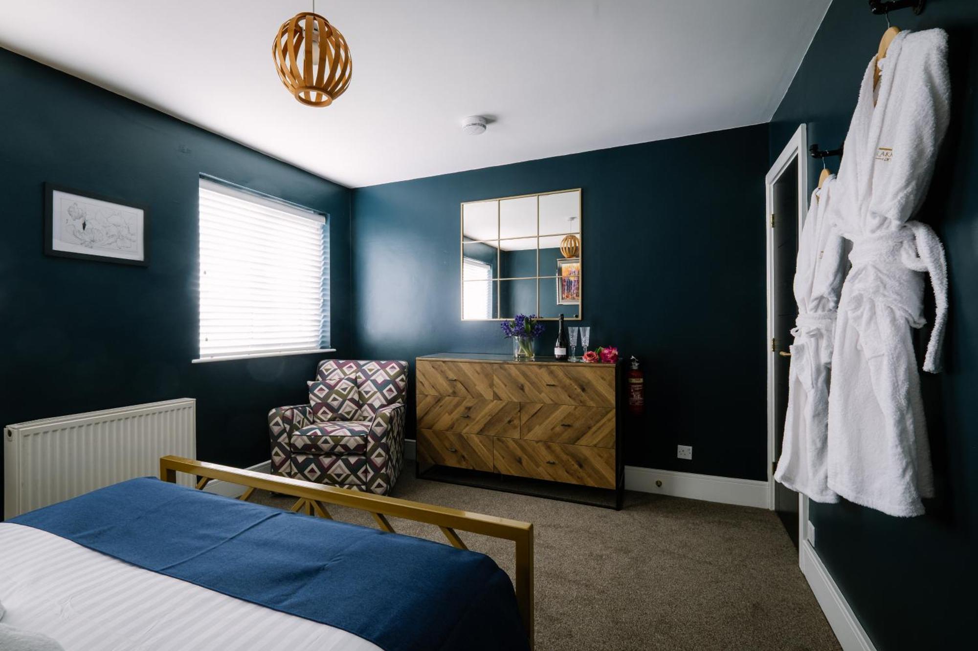 Rockside - Luxury 1 Bedroom Home With Hot Tub, Central Location, Parking And Pet Friendly Windermere Εξωτερικό φωτογραφία